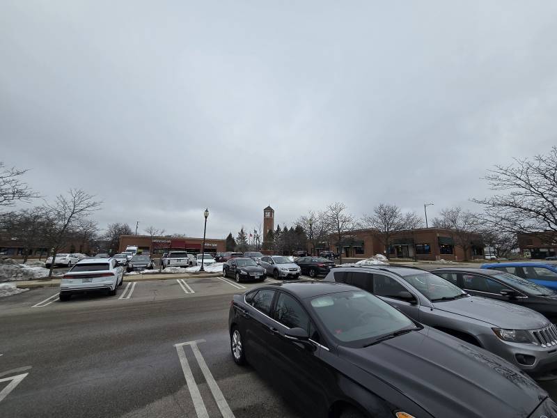 Photo of a clock tower taken with the Samsung Galaxy S24 Ultra Ultrawide camera.