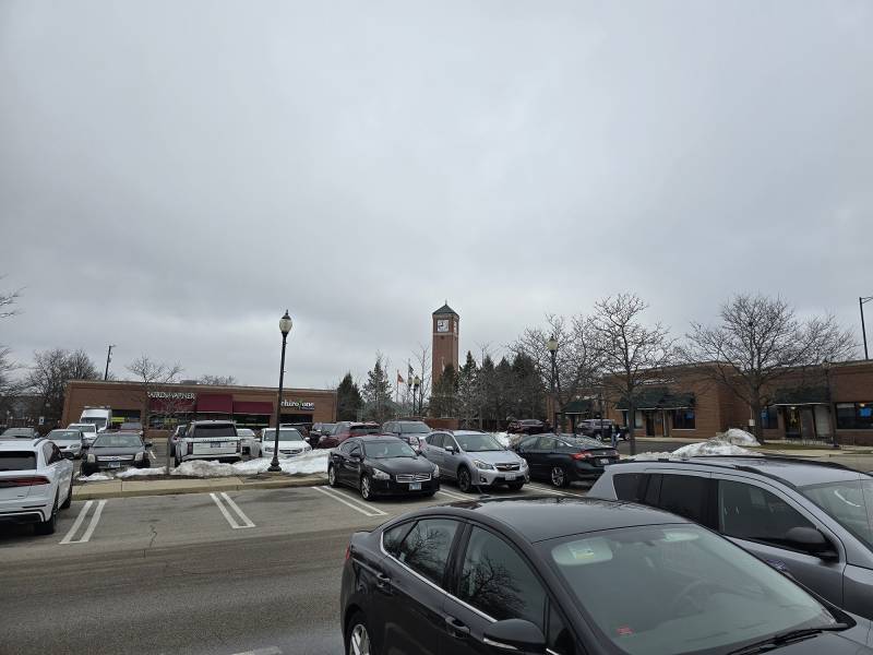 Photo of a clock tower taken with the Samsung Galaxy S24 Ultra main camera.