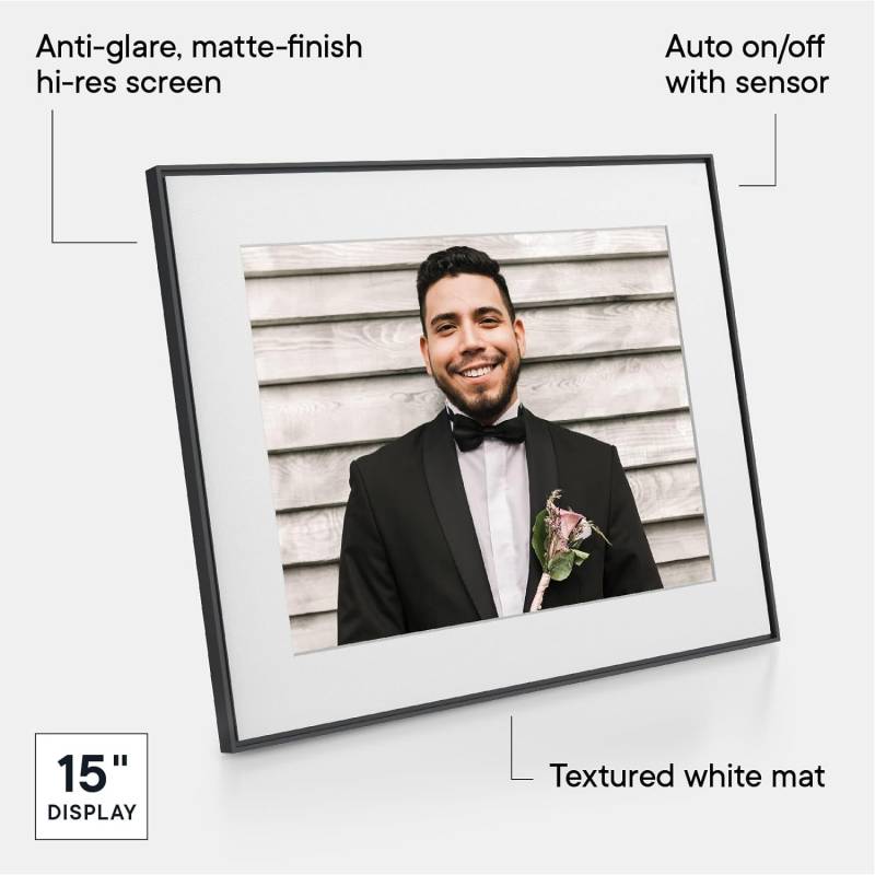 Aura Frames Walden 15" WiFi Digital Picture Frame