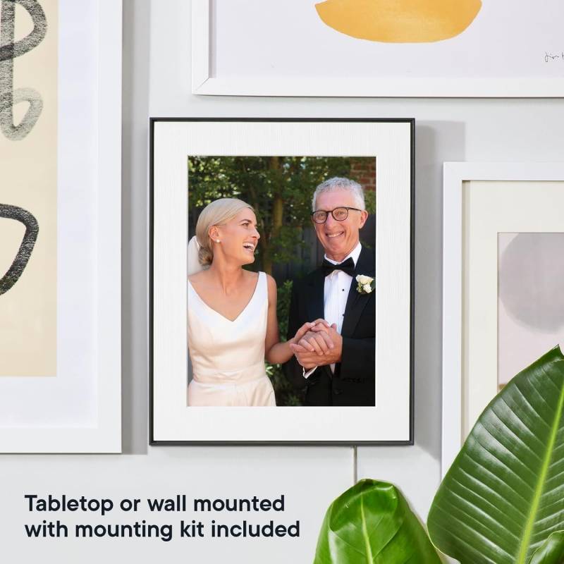 Aura Frames Walden 15" WiFi Digital Picture Frame