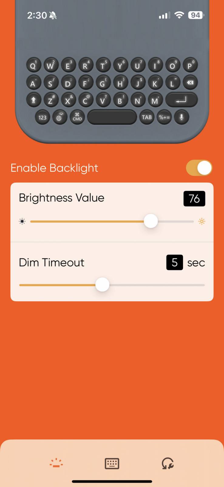 Clicks Keyboard Review: Delivers a Tactile Typing Experience, Extra Screen Real Estate, and Extra iPhone Functionality 28 Clicks Keyboard App