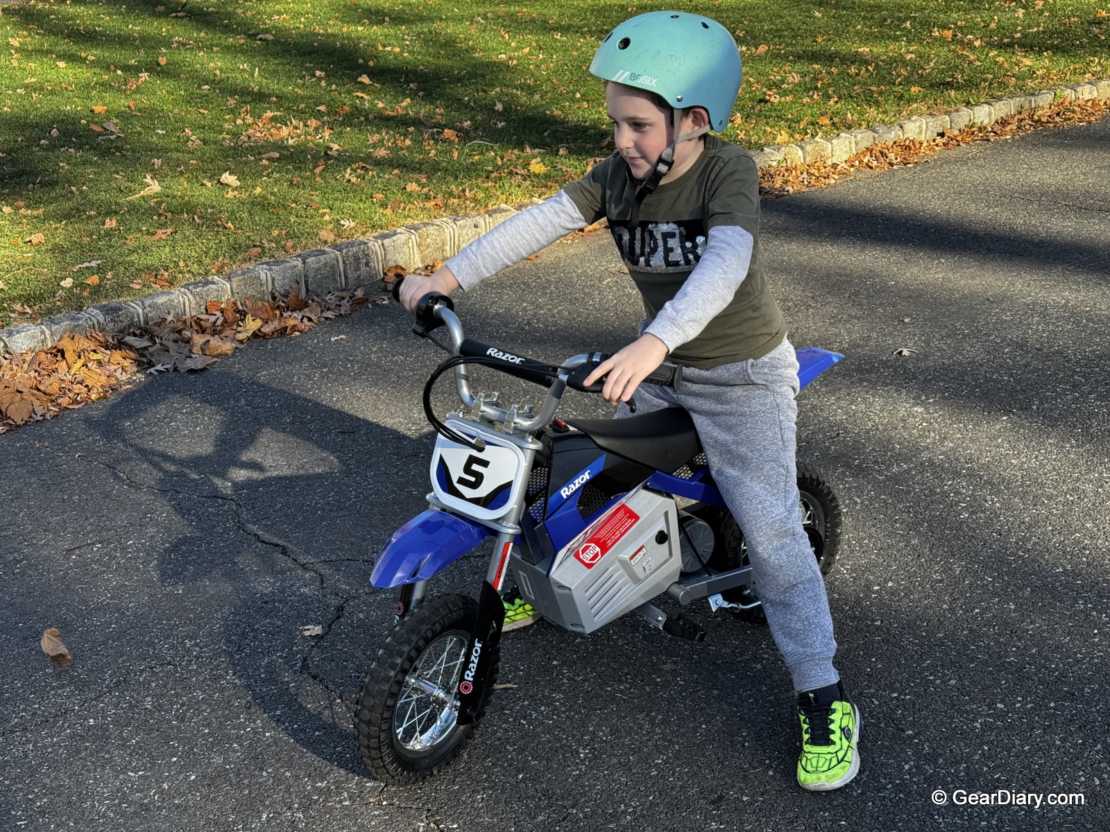 Razor MX350 Dirt Rocket Review: The Perfect Electric Dirt Bike for Kids ...