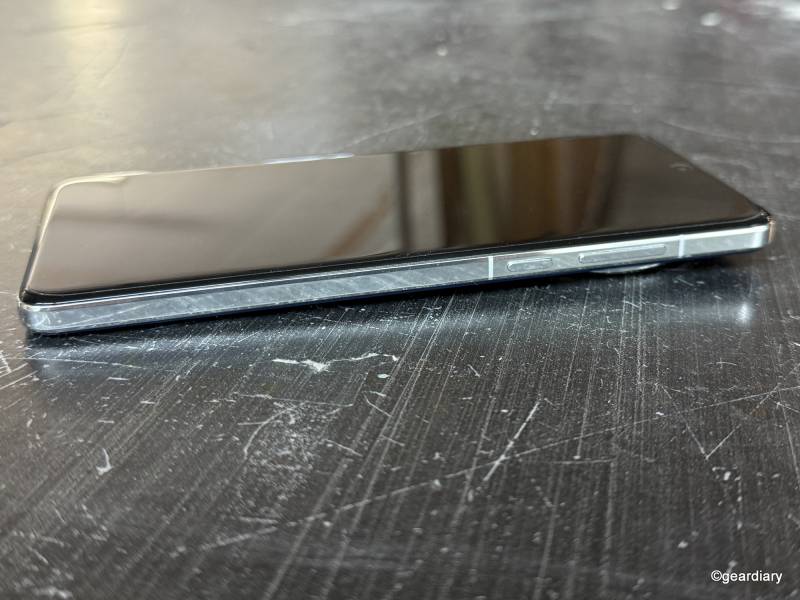 The right side of the OnePlus 13