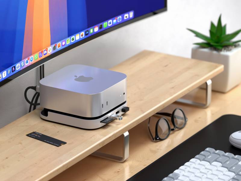 Satechi Mac Mini M4 Stand & Hub with SSD Enclosure