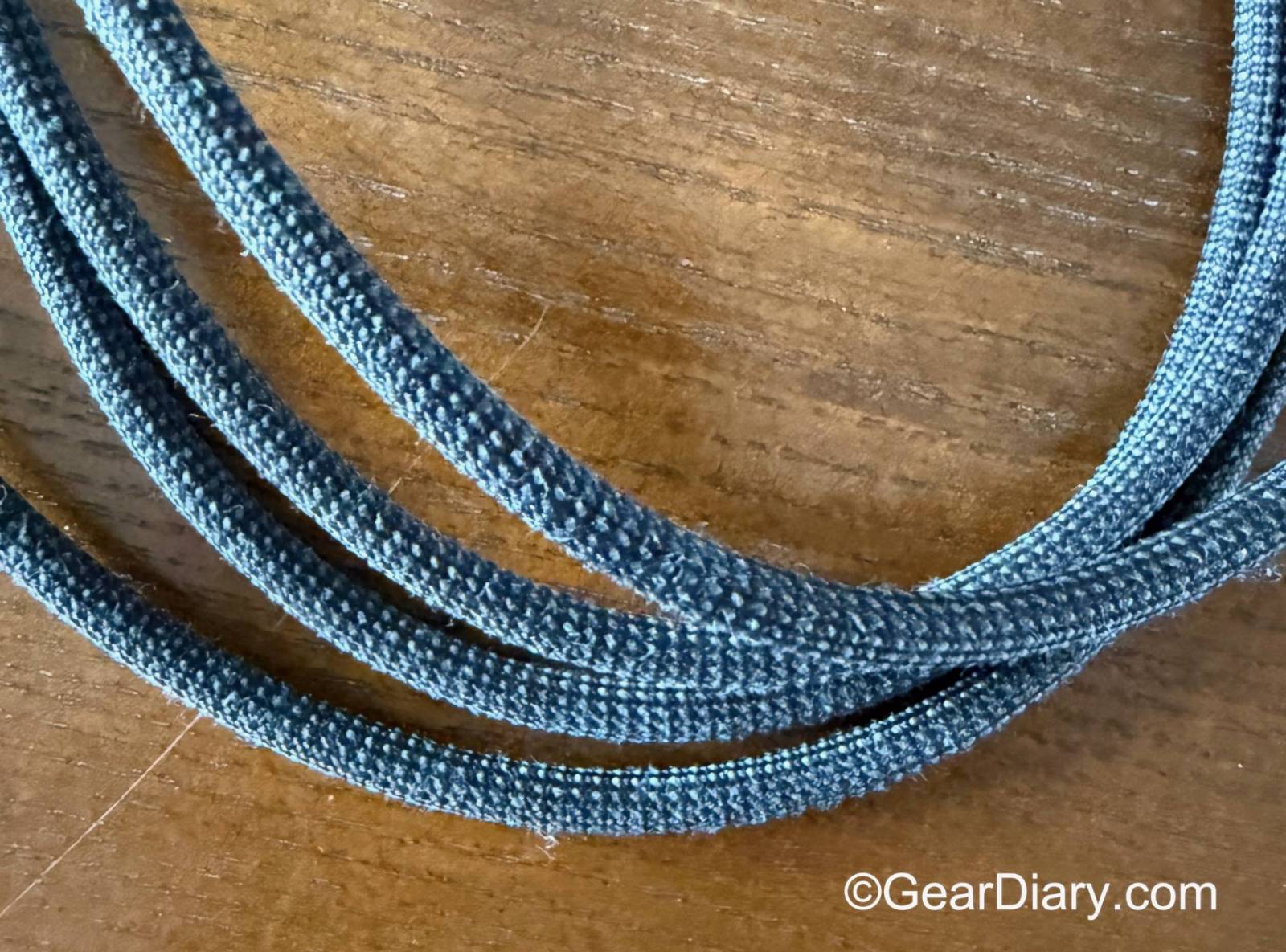 Nomad Universal Cable for Apple Watch Review: The Ultimate 100W All-in-One Charging Solution for All Your Apple Gear 2 Nomad Universal Cable for Apple Watch Review: The Ultimate 100W All-in-One Charging Solution for All Your Apple Gear