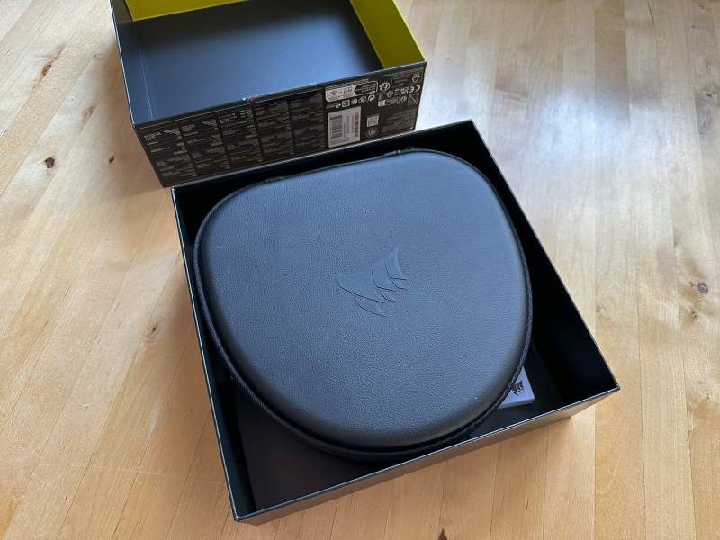 Opening the Corsair Virtuoso Max retail box.