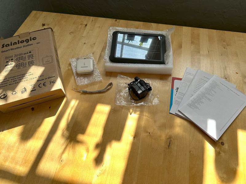 Contents of the Sainlogic SA1 Wi-Fi Smart Weather Station retail box