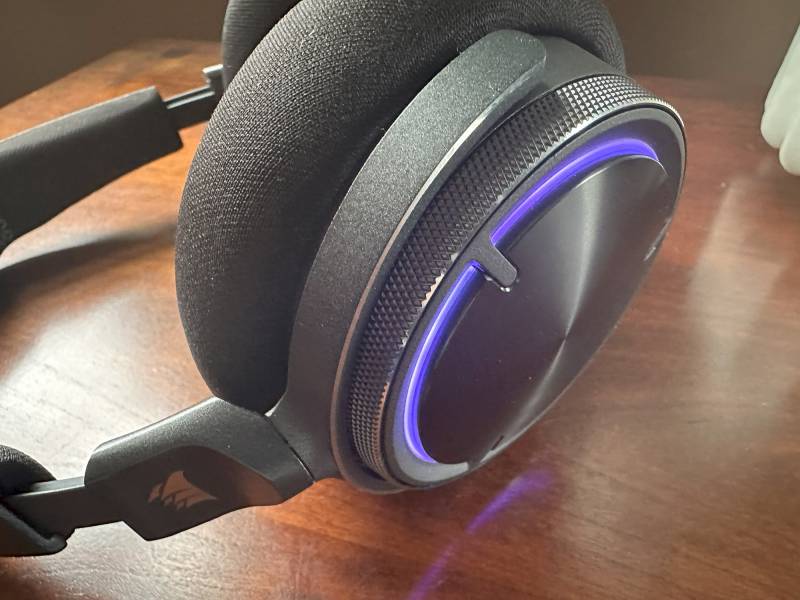 The lighted ear cup on the Corsair Virtuoso Max