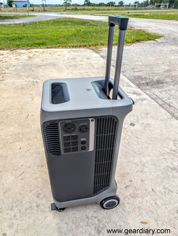 Side view of the SOLIX F3800 Plus