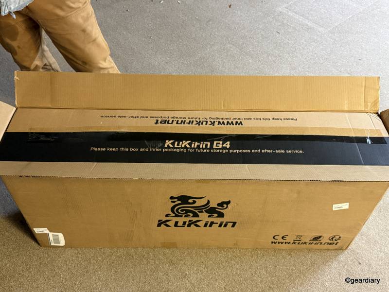 Kugoo KuKirin G4 Electric Scooter in shipping box