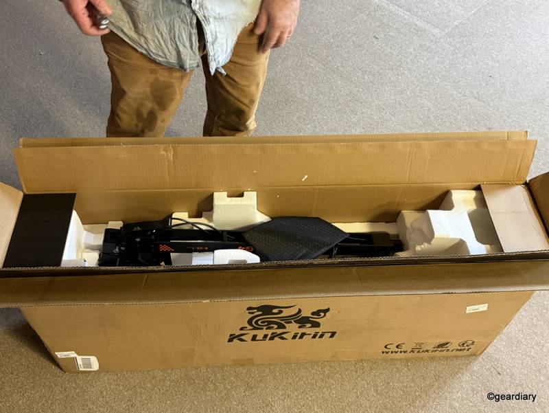 Kugoo KuKirin G4 Electric Scooter in shipping box