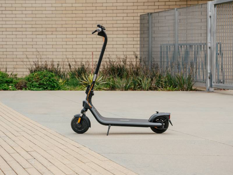 Segway E2 Plus II eKickScooter