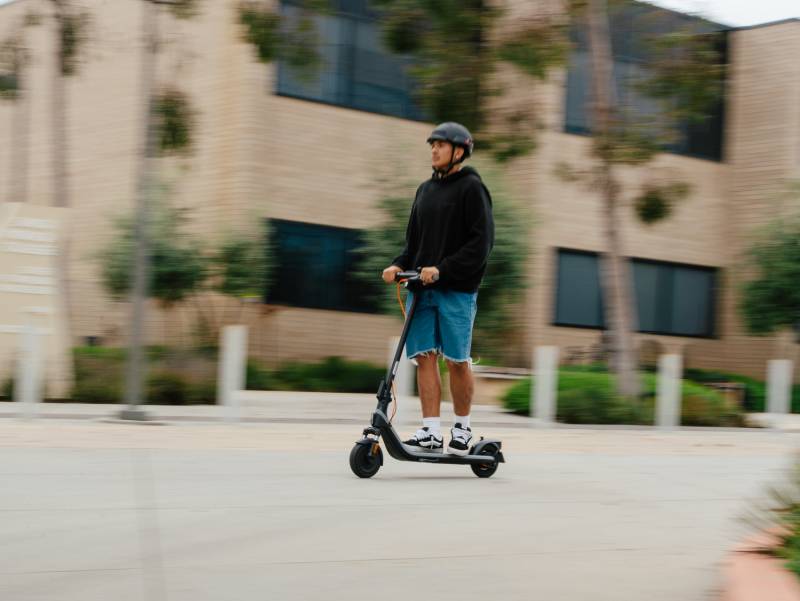 Segway E2 Plus II eKickScooter
