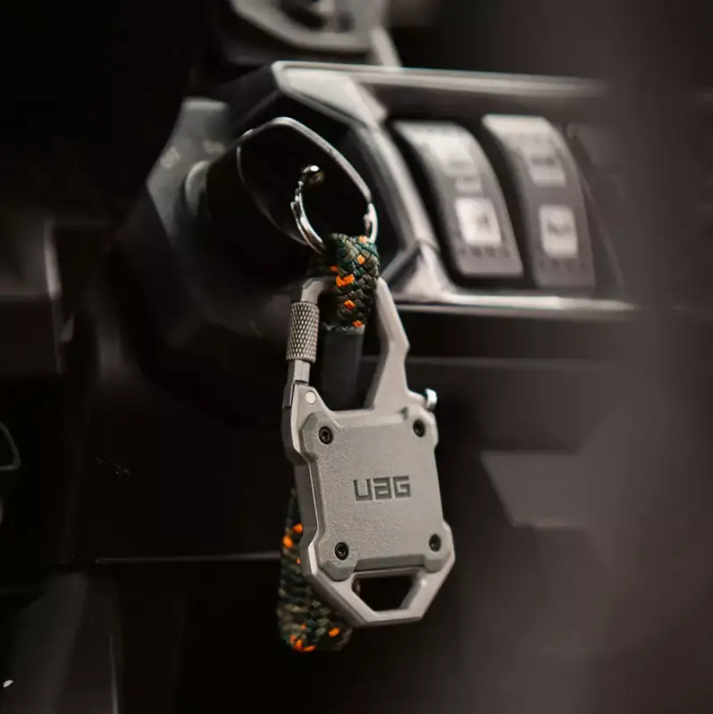 UAG Monarch AirTag Case