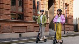 Segway E2 Plus II eKickScooter