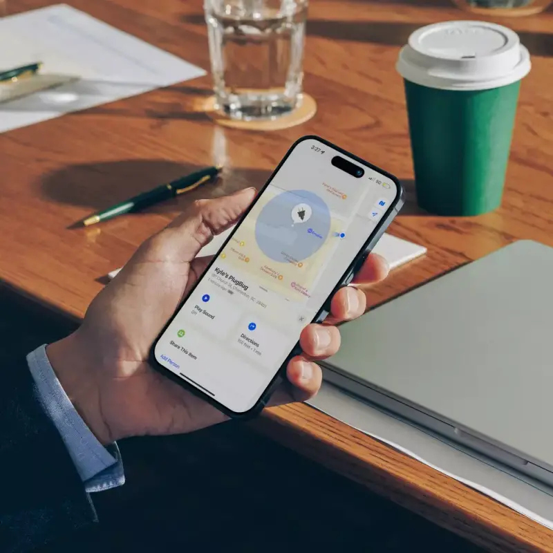 Twelve South PlugBug with Find My