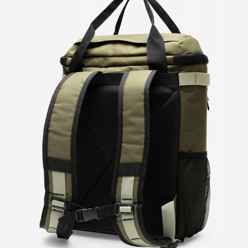 Wren Full Case Cooler Backpack