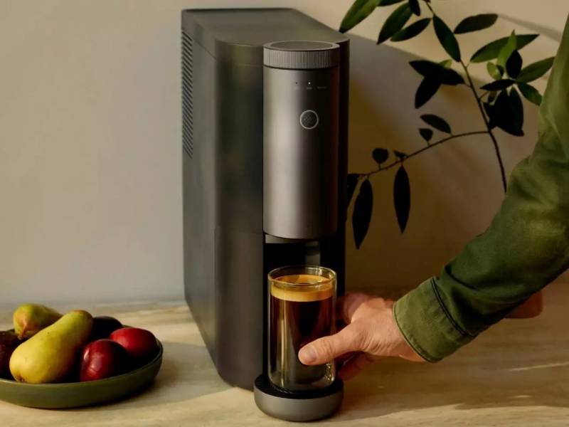 The Cumulus Machine with a freshly made glass of cold coffee