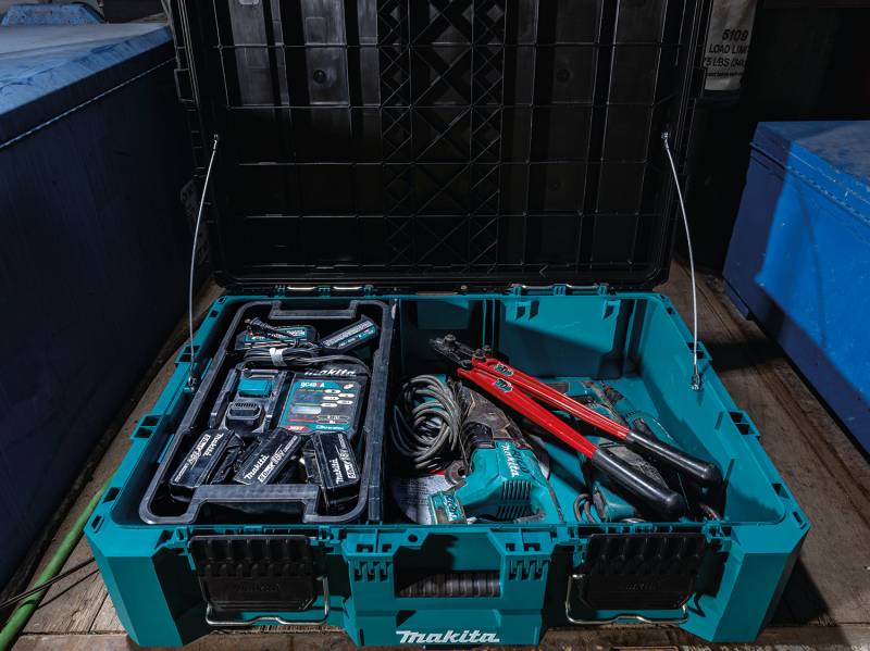 Makita MAKTRAK Large Tool Box T-90015