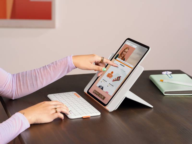 Logitech Flip Folio