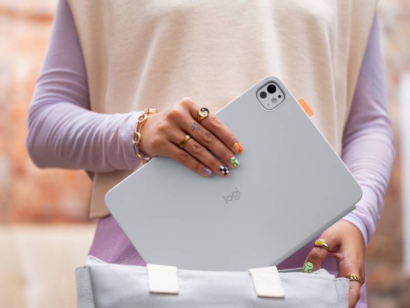Logitech Flip Folio