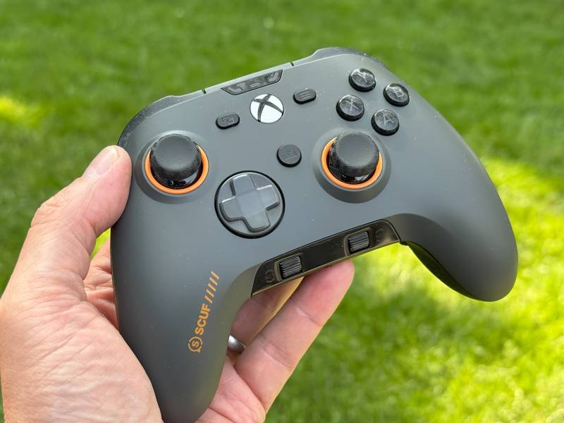 SCUF Valor Pro Controller