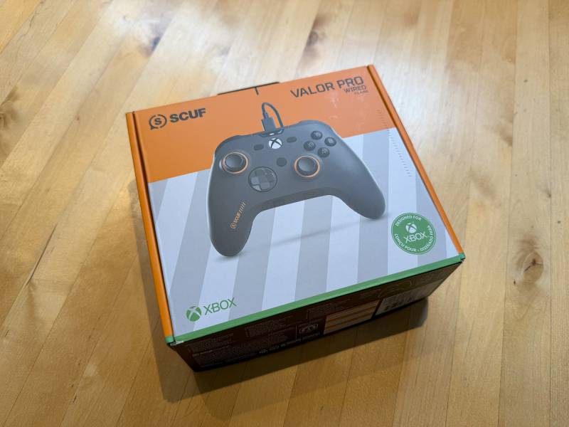 SCUF Valor Pro Controller retail box