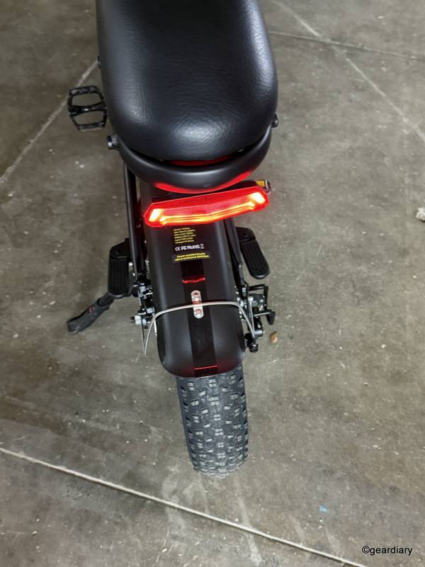 Movcan V30 Max tail light