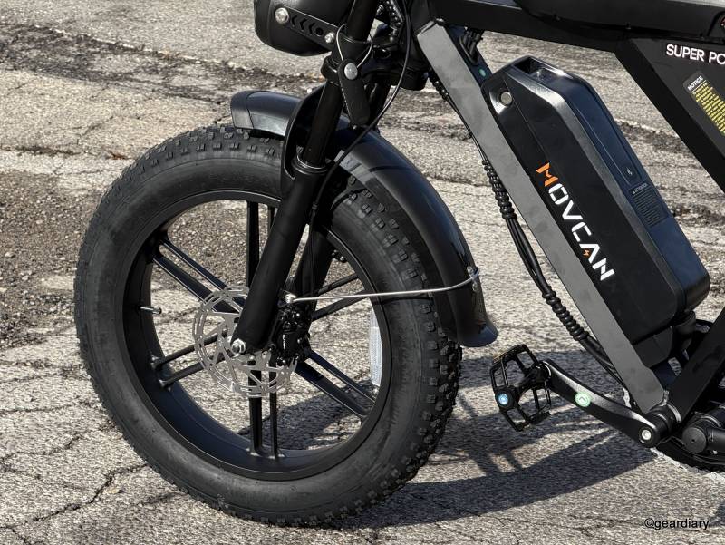 Front tire of Movcan V30 Max