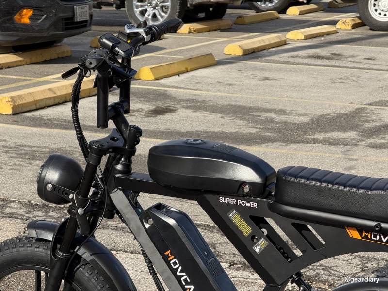 Knog's Scout on Movcan V30 Max