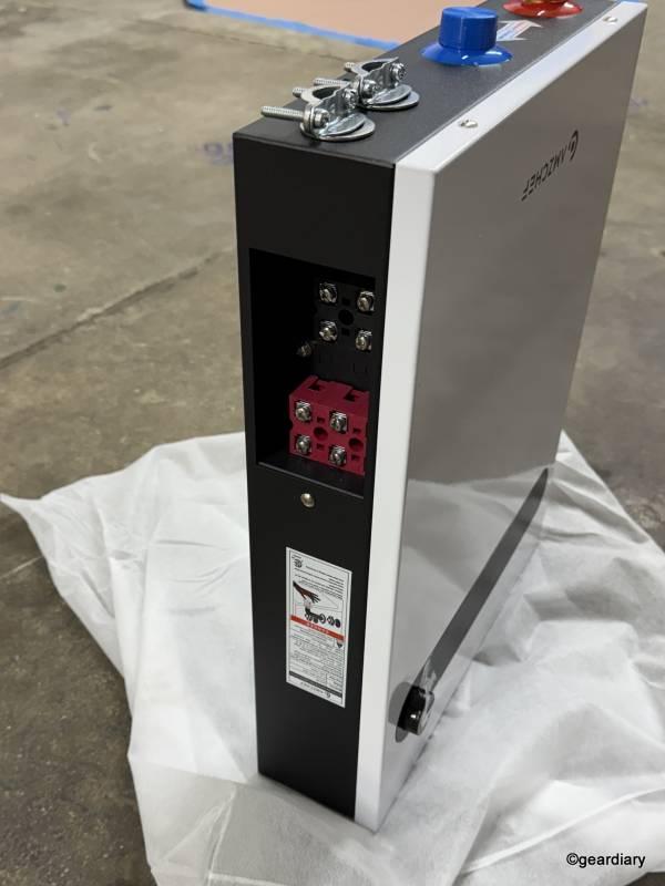 Left side of the AMZCHEF Tankless Water Heater
