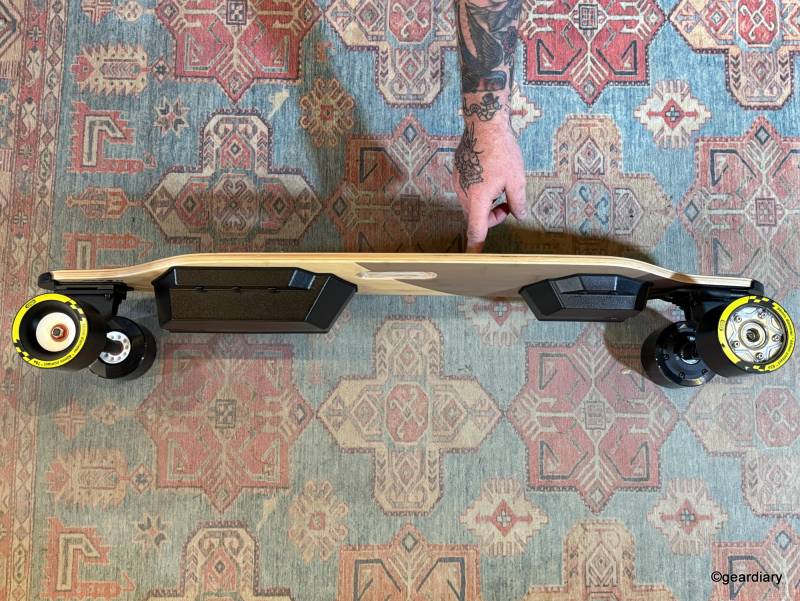 Unboxing the MEEPO V3 MAX