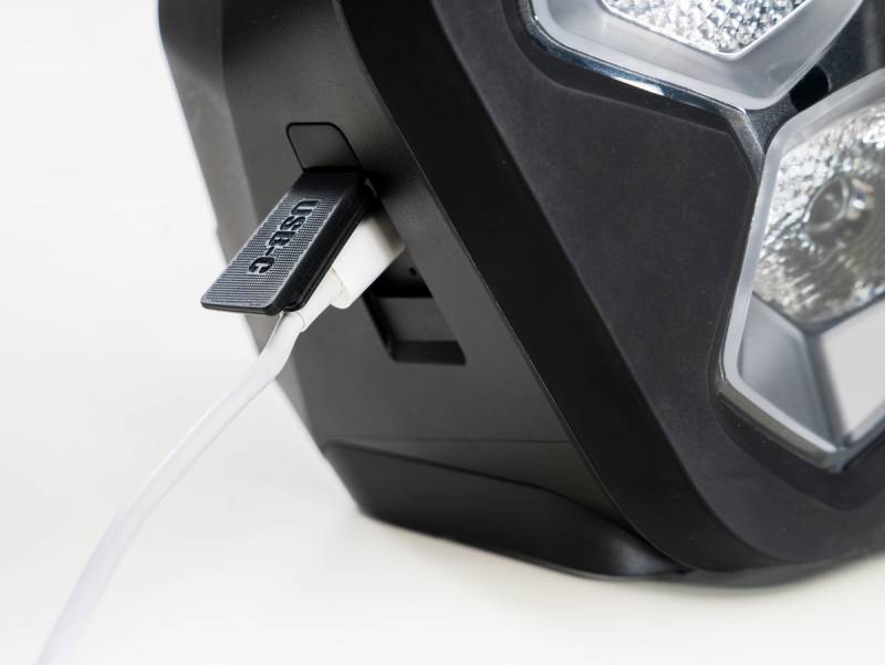 USB-C Charging on the SOUNDBOKS Lightboks