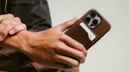 Nomad Leather Mag Wallet