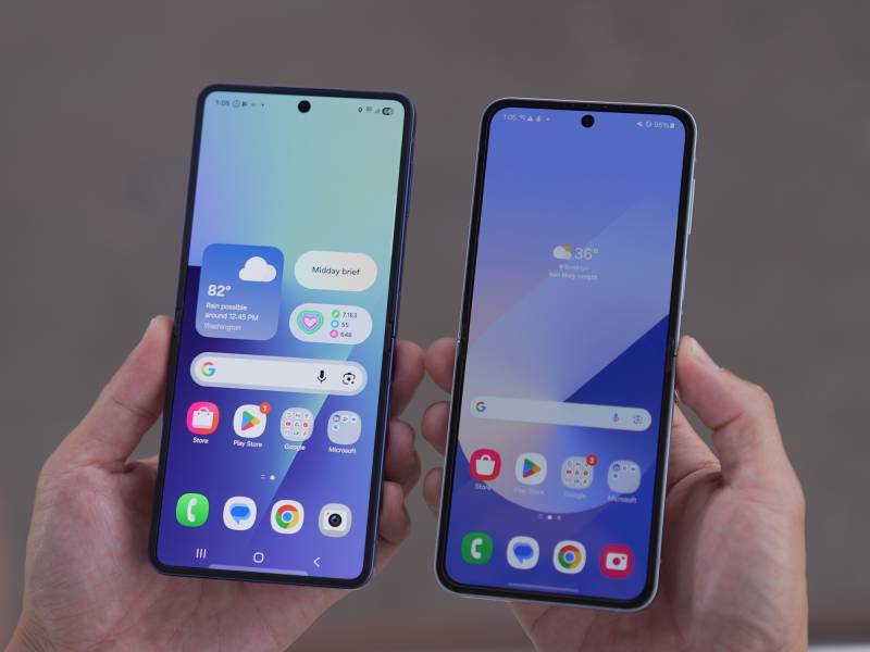 Samsung Galaxy Z Flip7 on the left and and Z Flip7 FE on the right.