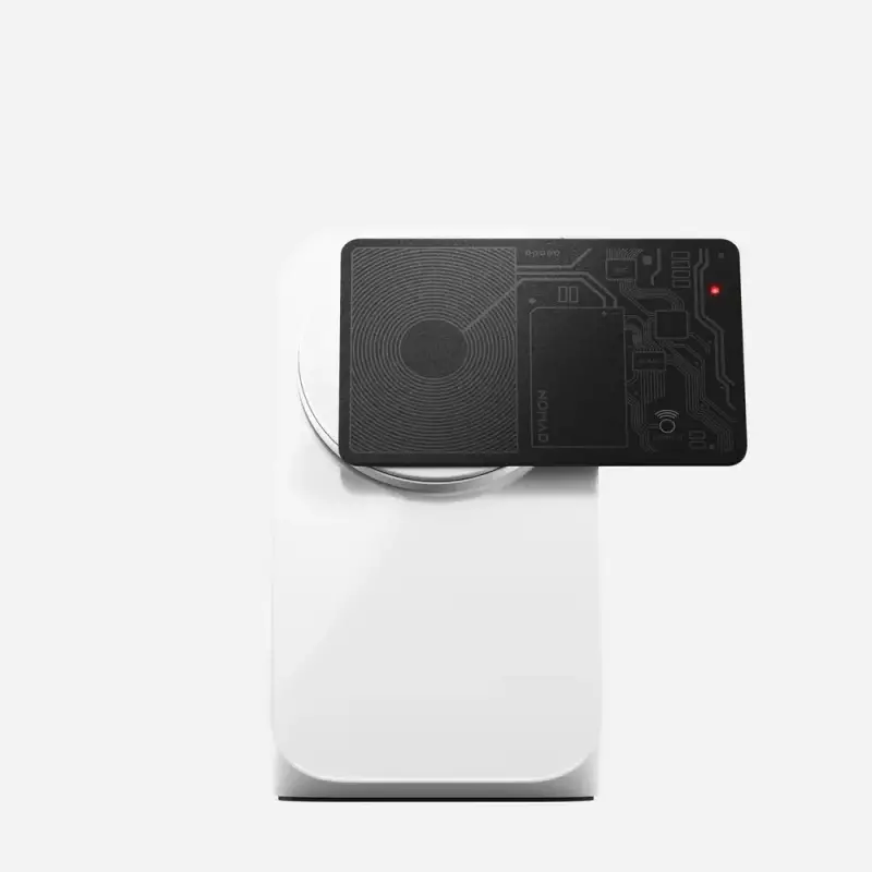 Nomad Card Wallet Plus with Tracking
