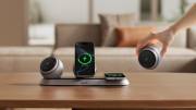 AUKEY MagFusion Ark on a conference table