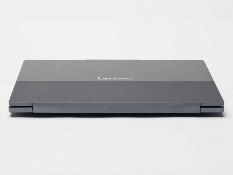 Lenovo Unveils ThinkPad P16 Gen 3, P1 Gen 8, X9 Aura Edition in Glacier White, and ThinkVision P40WD-40 at Innovation World 2025 5 Lenovo ThinkBook VertiFlex Concept
