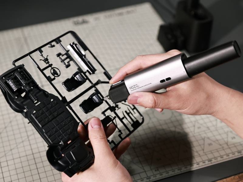 HOZO Design NeoBlade Ultrasonic Cutter and NeoBlock Sanding System Deliver Cord-Free Precision for Makers 3 HOZO Design NeoBlade