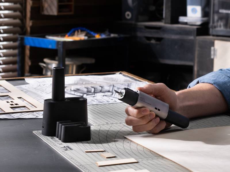 HOZO Design NeoBlade Ultrasonic Cutter and NeoBlock Sanding System Deliver Cord-Free Precision for Makers 14 HOZO Design NeoBlade