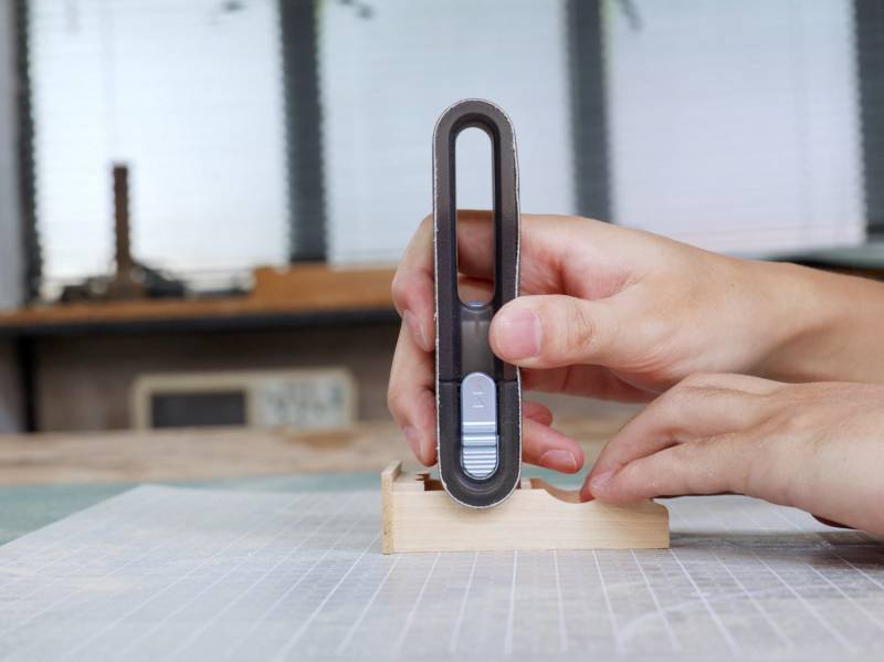 HOZO Design NeoBlade Ultrasonic Cutter and NeoBlock Sanding System Deliver Cord-Free Precision for Makers 13 HOZO Design NeoBlock