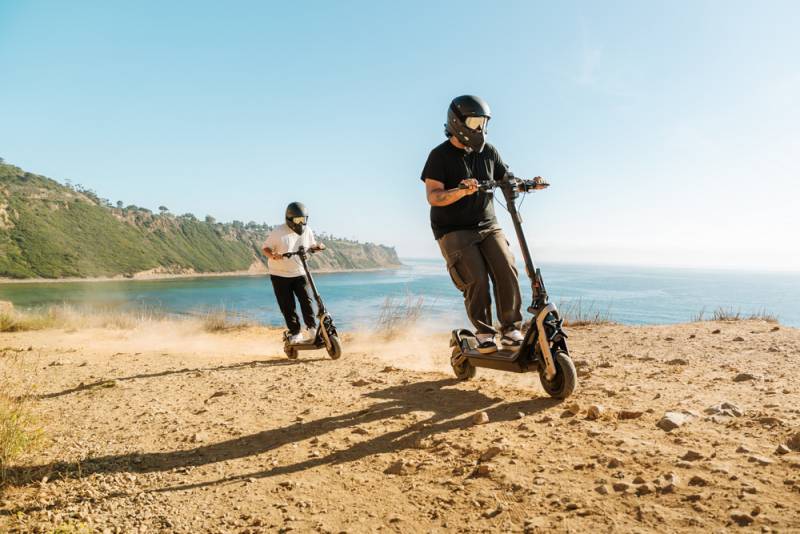 Segway SuperScooter GT3 Pro Launches August 12: Hold Onto Your Helmet, This Thing Hits 50 mph 1 Segway SuperScooter GT3 Pro