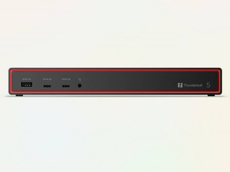 Lenovo Unveils ThinkPad P16 Gen 3, P1 Gen 8, X9 Aura Edition in Glacier White, and ThinkVision P40WD-40 at Innovation World 2025 38 ThinkPad Thunderbolt 5 Smart Dock 7500