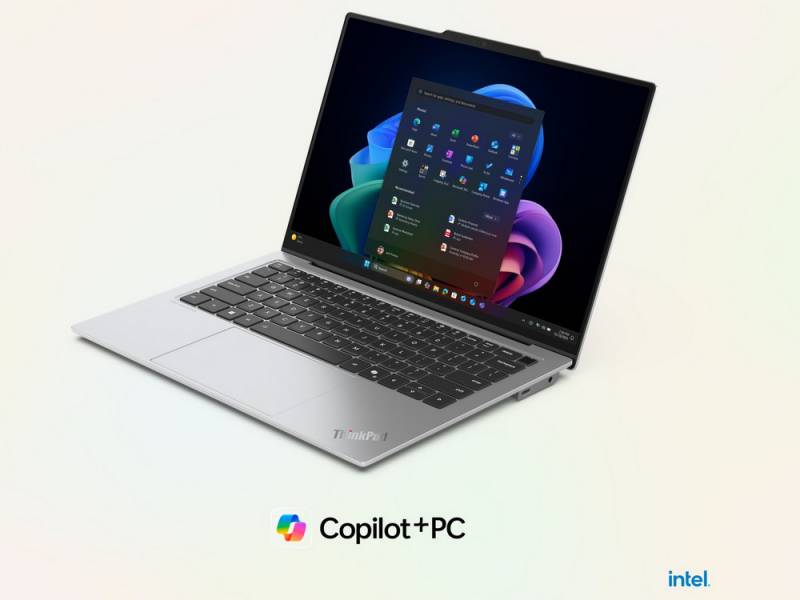 Lenovo Unveils ThinkPad P16 Gen 3, P1 Gen 8, X9 Aura Edition in Glacier White, and ThinkVision P40WD-40 at Innovation World 2025 31 ThinkPad X9 Aura Edition - Glacier White