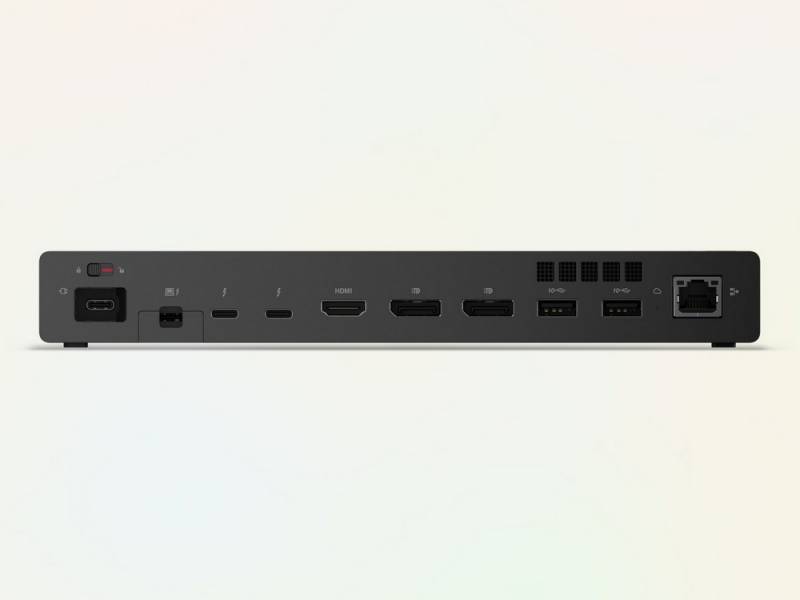 Lenovo Unveils ThinkPad P16 Gen 3, P1 Gen 8, X9 Aura Edition in Glacier White, and ThinkVision P40WD-40 at Innovation World 2025 39 ThinkPad Thunderbolt 5 Smart Dock 7500