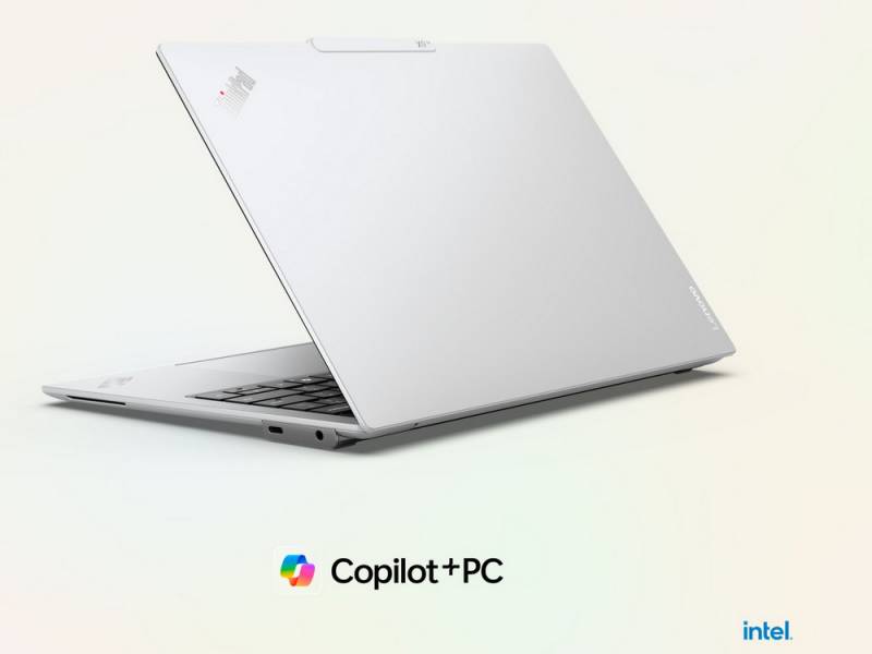 Lenovo Unveils ThinkPad P16 Gen 3, P1 Gen 8, X9 Aura Edition in Glacier White, and ThinkVision P40WD-40 at Innovation World 2025 30 ThinkPad X9 Aura Edition - Glacier White