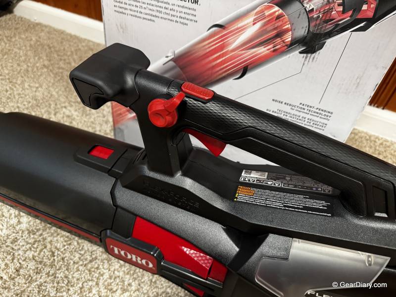 Toro 60V MAX 900 CFM Brushless Leaf Blower Review: Gas-Powered Performance Without the Hassle 5 Closeup of the Toro 60V MAX 900 CFM Brushless Leaf Blower's handle.
