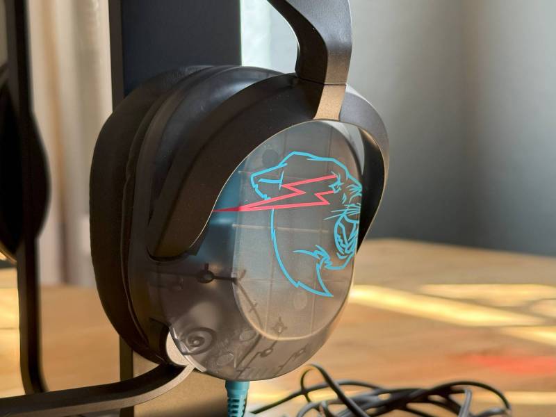 JLab x MrBeast Wired Gaming Headset Review: Solid Sound and a Decent Mic at a Very Low Price 9 Side view of the JLab x MrBeast Wired Gaming Headset
