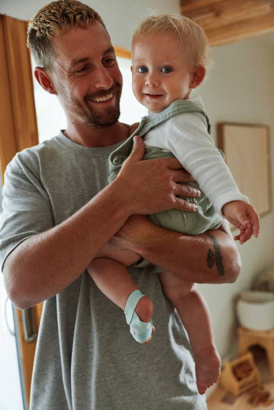 Owlet Dream Sight and Dream Duo3: Smart Baby Monitoring That Makes Sense 8 Dream Sock and Dream Duo 3