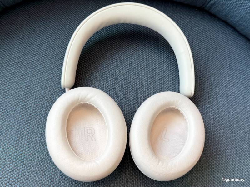 The Baseus Inspire Series Brings Bose-Tuned Sound, Smarter Noise Canceling, and Comfort for Every Lifestyle 8 Baseus Inspire XH1